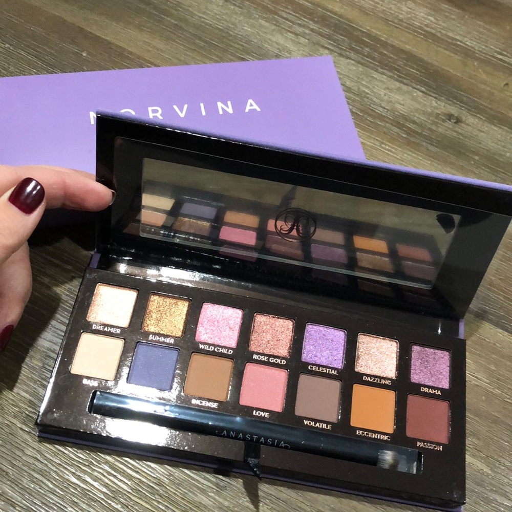 Authentic Anastasia  Norvina Eyeshadow palette NIB